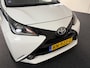 Toyota Aygo 1.0 VVT-i x-joy Automaat Climate Contr./ Camera / Carplay / LM Velgen / IHV Stoel/ 29-12-2017