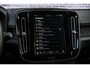 Volvo EX40 Single Motor Extended Range Plus Black Ed. 82 kWh | SOH 100% | Adaptieve Cruise Control | Harman Kardon Audio | Stoel-/Stuurverwarming | 360 Parkeercamera | Dodehoek Detectie | Pixel LED | Elektr. Verst. Stoelen + Geheugen | Donker Getint Glas | Warmtepomp |