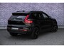 Volvo EX40 Single Motor Extended Range Plus Black Ed. 82 kWh | SOH 100% | Adaptieve Cruise Control | Harman Kardon Audio | Stoel-/Stuurverwarming | 360 Parkeercamera | Dodehoek Detectie | Pixel LED | Elektr. Verst. Stoelen + Geheugen | Donker Getint Glas | Warmtepomp |