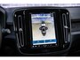 Volvo EX40 Single Motor Extended Range Plus Black Ed. 82 kWh | SOH 100% | Adaptieve Cruise Control | Harman Kardon Audio | Stoel-/Stuurverwarming | 360 Parkeercamera | Dodehoek Detectie | Pixel LED | Elektr. Verst. Stoelen + Geheugen | Donker Getint Glas | Warmtepomp |