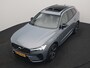 Volvo XC60 T6 AWD R-Design LONG RANGE PHEV 350pk Dealer O.H. | Panodak | Camera | Sportstoelen Memory & Verwarmd | Stuur Verwarmd | Google Assistent | Keyless | Cruise Control | Apple Carplay | DAB | Plug In Hybrid |