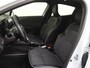 Renault Clio 1.0 TCe Intens | Apple Carplay/Android | cruise control | electronic climate control | lederen/stof bekleding | LED koplampen | lichtmetalen velgen 16" |
