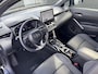 Toyota Corolla Cross 2.0 High Power Hybrid First Edition Nieuw geleverd, 1e eign. Stoelverwarming, Dodehoekdetectie, Elek. achterklep, LMV, Navigatie, All-season banden, Parkeersensoren voor + achter