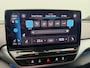 Volkswagen ID.4 Pro 77 kWh SOH 93,2% | Warmtepomp | Trekhaak | Head-Up Display | 360° Camera