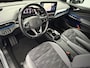 Volkswagen ID.4 Pro 77 kWh SOH 93,2% | Warmtepomp | Trekhaak | Head-Up Display | 360° Camera