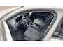 Volkswagen T-Roc 1.5 TSI Life Business | 150 PK | Digital Cockpit | Black Style | Stoelverwarming | Carplay / Android Auto