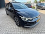 Volkswagen Golf 1.5 TSI Highline Business R | Met o.a. stoelverwarming, cruise control, climate control, panoramadak en PDC!
