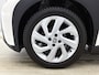 Toyota Aygo X 1.0 VVT-i S-CVT first | BTW voertuig | LED verlichting | Stoelverwarming | Apple CarPlay/Android Auto | Cruise control Adaptive |