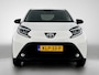 Toyota Aygo X 1.0 VVT-i S-CVT first | BTW voertuig | LED verlichting | Stoelverwarming | Apple CarPlay/Android Auto | Cruise control Adaptive |