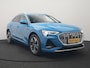 Audi e-tron Sportback 50 Quattro S Line 71 kWh 313pk Dealer O.H. | Luchtvering | Adaptive Cruise | Nachtzicht | Head Up | Camera | Alcantara Sportstoelen Verwarmd | Keyless | 20"L.M | Navigatie | DAB | Virtual Cockpit |