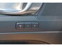 Volvo XC40 B3 Core - IntelliSafe Assist & Surround - Parkeercamera achter - Parkeersensoren voor & achter - Elektr. bedienb. voorstoelen met geheugen links - Draadloze tel. lader - Extra getint glas - 18' LMV