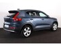 Volvo XC40 B3 Core - IntelliSafe Assist & Surround - Parkeercamera achter - Parkeersensoren voor & achter - Elektr. bedienb. voorstoelen met geheugen links - Draadloze tel. lader - Extra getint glas - 18' LMV