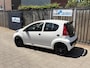 Peugeot 107 1.0-12V XR LM, spoiler, hele nette auto!