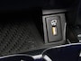 Mercedes-Benz C-klasse 200 Business Solution AMG | Automaat | Apple Carplay / Android Auto | Panoramadak | Stoelverwarming | Achteruitrijcamera | Parkeersensoren |