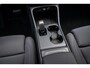 Volvo EX40 Single Motor Extended Range Plus Black Ed. 82 kWh | Adaptieve Cruise Control | Harman Kardon Audio | Stoel-/Stuurverwarming | Parkeercamera | Dodehoek Detectie | Pixel LED | Elektr. Verst. Stoelen + Geheugen | Donker Getint Glas | Warmtepomp |