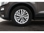 Volkswagen T-Roc 1.5 TSI Style Automaat, Apple carplay, Trekhaak
