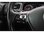 Volkswagen T-Roc 1.5 TSI Style Automaat, Apple carplay, Trekhaak