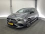 Mercedes-Benz B-klasse 180 Business Solution AMG Automaat | Apple CarPlay | Trekhaak Afneembaar | Navi | Virtual CockPit |