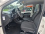 Volkswagen Up! 1.0 BMT move up! | Met o.a. bluetooth telefoonvoorbereiding, airco en dimlichten a/t!