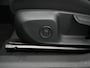 Volkswagen T-Roc 1.5 116 PK eTsi Life First Edition | Trekhaak | Achteruitrijcamera | Stuur & Stoelverwarming |