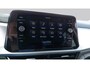 Volkswagen T-Roc 1.0 TSI Life | Multimedia | 17" velgen | Privacy Glass | App Connect |