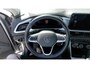 Volkswagen T-Roc 1.0 TSI Life | Multimedia | 17" velgen | Privacy Glass | App Connect |