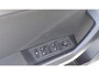 Volkswagen T-Roc 1.0 TSI Life | Multimedia | 17" velgen | Privacy Glass | App Connect |