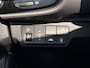 Kia Stonic 1.0T 120pk Dynamic PlusLine Automaat I Climate control | Navigatie | Camera | 17" Lm-velgen | Apple / Android | Cruise control