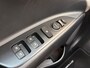 Kia Stonic 1.0T 120pk Dynamic PlusLine Automaat I Climate control | Navigatie | Camera | 17" Lm-velgen | Apple / Android | Cruise control