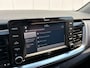Kia Stonic 1.0T 120pk Dynamic PlusLine Automaat I Climate control | Navigatie | Camera | 17" Lm-velgen | Apple / Android | Cruise control