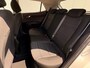 Kia Stonic 1.0T 120pk Dynamic PlusLine Automaat I Climate control | Navigatie | Camera | 17" Lm-velgen | Apple / Android | Cruise control