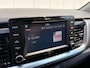 Kia Stonic 1.0T 120pk Dynamic PlusLine Automaat I Climate control | Navigatie | Camera | 17" Lm-velgen | Apple / Android | Cruise control