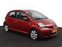 Toyota Aygo 1.0-12V Aspiration Red Navigator | 5-deurs | Airco | Navigatie |