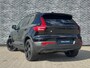 Volvo EX40 Single Motor Extended Range Plus Black Ed. 82 kWh | Adaptieve Cruise Control | Harman Kardon Audio | Stoel-/Stuurverwarming | 360 Parkeercamera | Dodehoek Detectie | Pixel LED | Elektr. Verst. Stoelen + Geheugen | Donker Getint Glas | Warmtepomp |