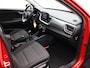 Kia Stonic 1.0 T-GDi MHEV DynamicLine | Trekhaak | Parkeercamera | Cruise Control | Airco | P.Sensoren achter