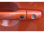 Suzuki Swift 1.2-83 pk MHEV Select Smart-Hybrid 5drs. Zeer betrouwbare en luxe wagen ! Slechts 15.000km ! Cruise Cntrl, LED verl., Airco, Navigatie, Stoelverwarm., Camera, Keyless entry & start, LM wielen, Metallic lak, Side- en lane assist etc.