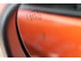 Suzuki Swift 1.2-83 pk MHEV Select Smart-Hybrid 5drs. Zeer betrouwbare en luxe wagen ! Slechts 15.000km ! Cruise Cntrl, LED verl., Airco, Navigatie, Stoelverwarm., Camera, Keyless entry & start, LM wielen, Metallic lak, Side- en lane assist etc.