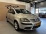 Volkswagen Golf Plus 1.6 Trendline Business | Nieuwe APK | Clima | Cruise | Parkeersensoren achter | Bluetooth | Trekhaak |