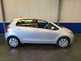 Toyota Yaris 1.3 VVTi Sol MMT