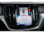 Volvo XC60 2.0 T6 Plug-in hybrid AWD Plus Black Edition | Gratis Trekhaak | 360 camera | Schuif- / Kanteldak | Head Up display | Getint glas | Adaptive Cruise Control |