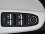 Renault Clio 1.6 E-Tech Hybrid 140 Serie Limitee E-TECH | airco automatisch | Apple Carplay/Android | cruise control | lederen/stof bekleding | LED koplampen | lichtmetalen velgen 16" | navigatiesysteem full map |