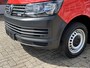 Volkswagen Transporter Kombi 2.0 TDI L1H1 Euro 6 Airco Cruise Trekhaak Parkeerhulp voor en achter Personenbus Kombi Combi 8 persoons Automaat DSG 1e eigenaar ex Overheid