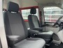 Volkswagen Transporter Kombi 2.0 TDI L1H1 Euro 6 Airco Cruise Trekhaak Parkeerhulp voor en achter Personenbus Kombi Combi 8 persoons Automaat DSG 1e eigenaar ex Overheid