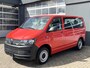 Volkswagen Transporter Kombi 2.0 TDI L1H1 Euro 6 Airco Cruise Trekhaak Parkeerhulp voor en achter Personenbus Kombi Combi 8 persoons Automaat DSG 1e eigenaar ex Overheid