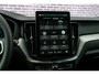 Volvo XC60 2.0 T6 Plug-in hybrid AWD Plus Black Edition | Gratis Trekhaak | 360 camera | Schuif- / Kanteldak | Head Up display | Getint glas | Adaptive Cruise Control |
