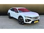 Peugeot 408 e-408 GT Avantage 58 kWh | Apple Carplay / Android Auto | Adaptieve Cruise Control | 360° Camera | Stoelverwarming Voor | Stuurverwarming | Navigatie | Elektrische achterklep | 11 kW lader | Achteruitrijcamera | Apple Carplay/Android Auto|telefoonintegratie premium