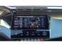 Peugeot 408 e-408 GT Avantage 58 kWh | Apple Carplay / Android Auto | Adaptieve Cruise Control | 360° Camera | Stoelverwarming Voor | Stuurverwarming | Navigatie | Elektrische achterklep | 11 kW lader | Achteruitrijcamera | Apple Carplay/Android Auto|telefoonintegratie premium