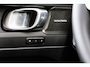 Volvo EX40 Single Motor Extended Range Plus Black Ed. 82 kWh | Pixel LED Koplampen | Achteruitrijcamera | Parkeersensoren | Harman Kardon Audio | Warmtepomp | Stoelverwarming | Cruise Control Adaptief | BLIS | 100% SOH