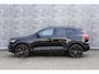 Volvo EX40 Single Motor Extended Range Plus Black Ed. 82 kWh | Pixel LED Koplampen | Achteruitrijcamera | Parkeersensoren | Harman Kardon Audio | Warmtepomp | Stoelverwarming | Cruise Control Adaptief | BLIS | 100% SOH