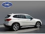 BMW X1 XDrive20i 192 pk AUTOMAAT High Executive, sport leder, achteruitrijcamera, vele opties, parelmoer, NL auto met nap